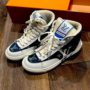 COPY - Charlie sneakers LV worn